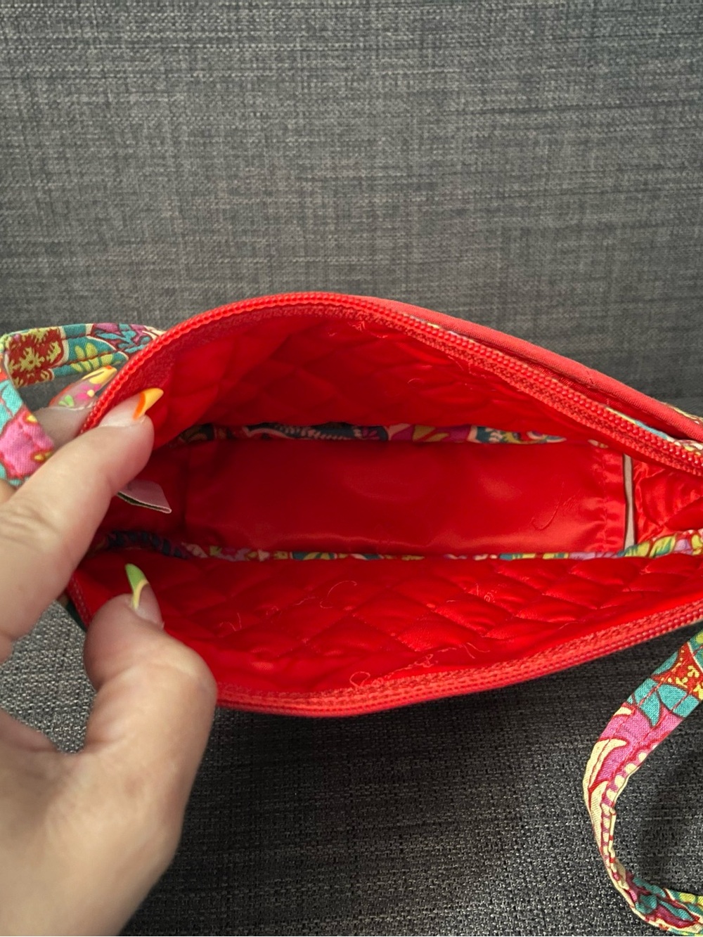 Vera Bradley Colorful Paisley Quilted Crossbody Purse with Matching Wallet - Picture 5 of 7